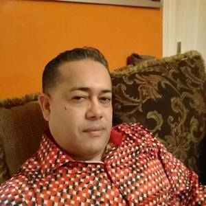 Meet your Posher, Julio